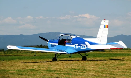 avion usor jpeg