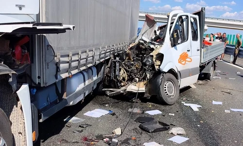 Accident pe DEx12 Craiova-Pitești