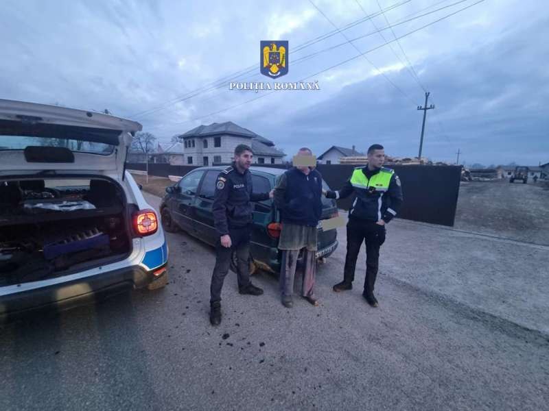 Un soț agresiv a fugit de poliţişti cu mașina. Ce dispozitiv au folosit oamenii legii ca să-l prindă