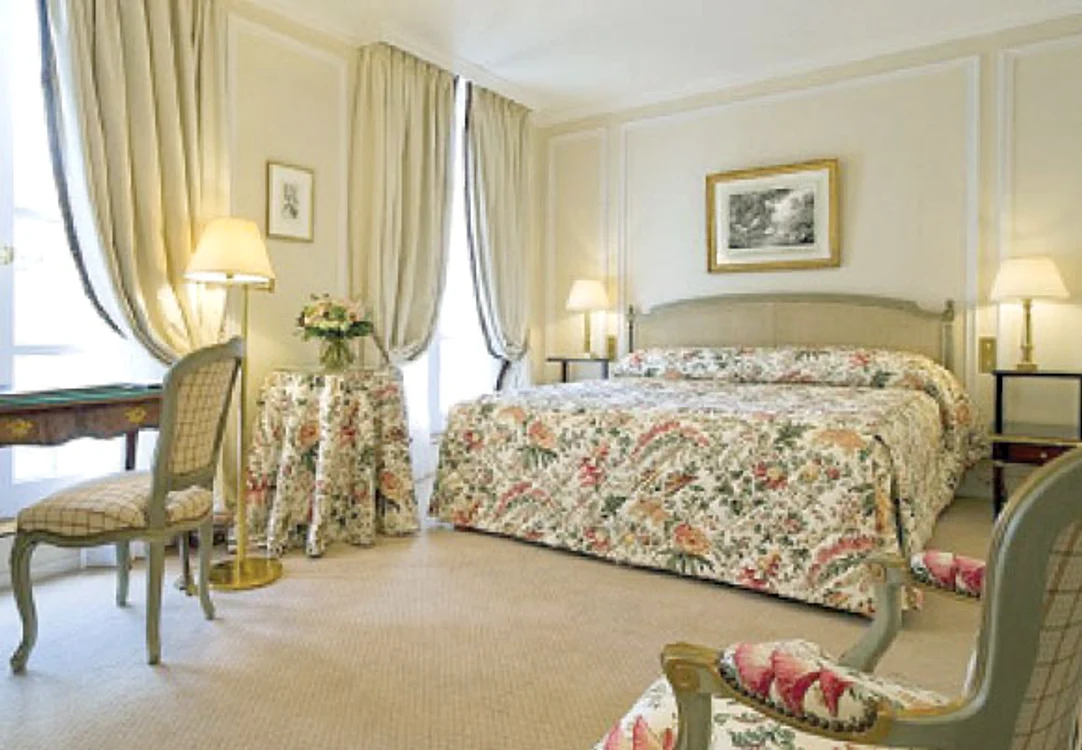 O cameră costă  de la 730 €/noapte