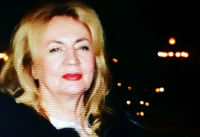 
    Ingrid Vlasov și Marian Nedelcu, alături de fiica lor, Noellefoto: arhiva personală  