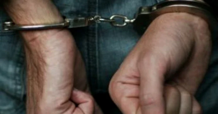 Statele Unite: Un cetăţean moldovean, arestat pentru de trafic de persoane