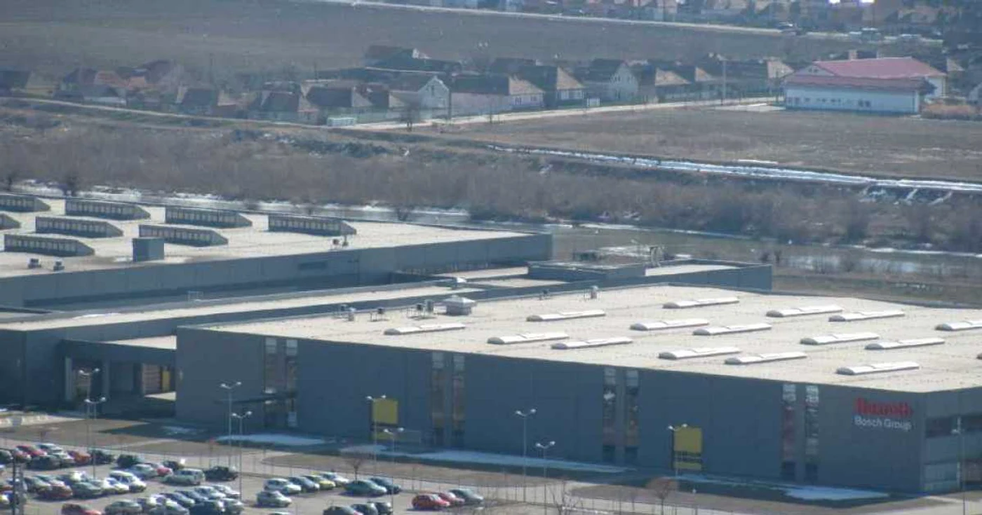 Unităţile de producţie Bosch existente la Blaj, lângă care vor fi construite alte două hale