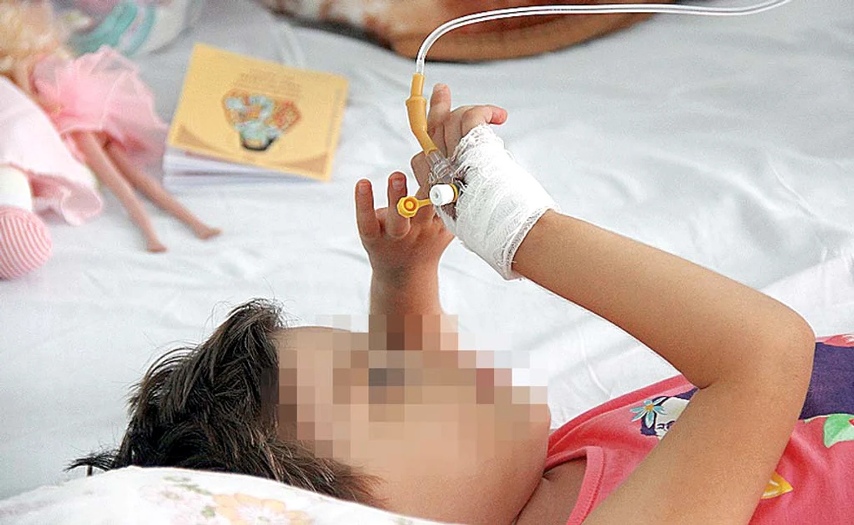Ştefania a vorbit ieri cu mama ei