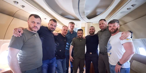 zelenski si soldati azov foto zelenski jpg