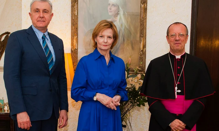 Margareta a României cu Principele Radu Facebook jpg