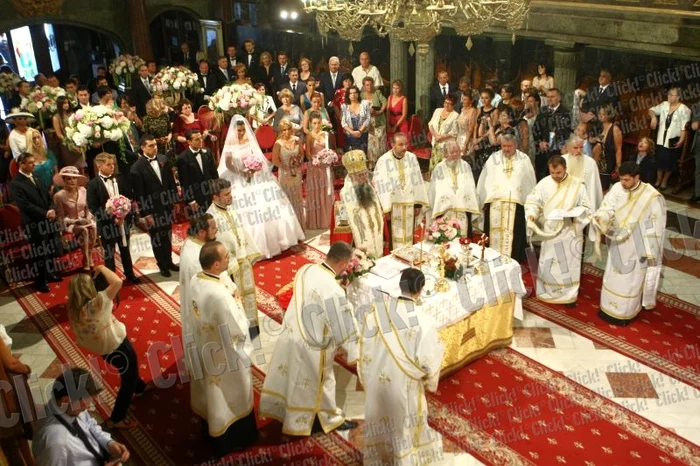 Elena Băsescu şi Bogdan Ionescu s-au căsătorit