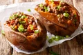 Cartofi dulci umpluti  Sursa foto shutterstock 1012614088 jpg