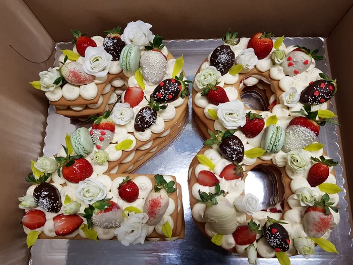 ADDA, tort delicios de ziua ei