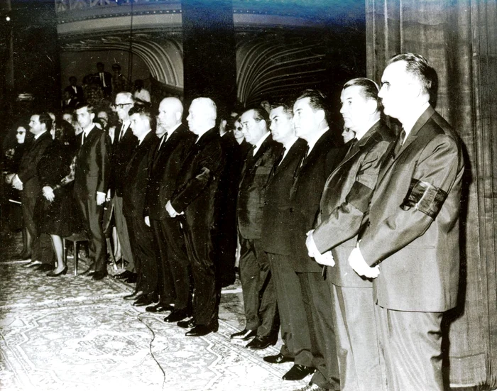 ©  „Fototeca online a comunismului românesc”, Cota: 428/1967