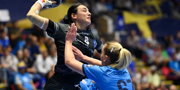 Cristina Neagu  CSM Bucuresti si SG BBM Bietigheim Mediafax Foto Eduard Vinatoru