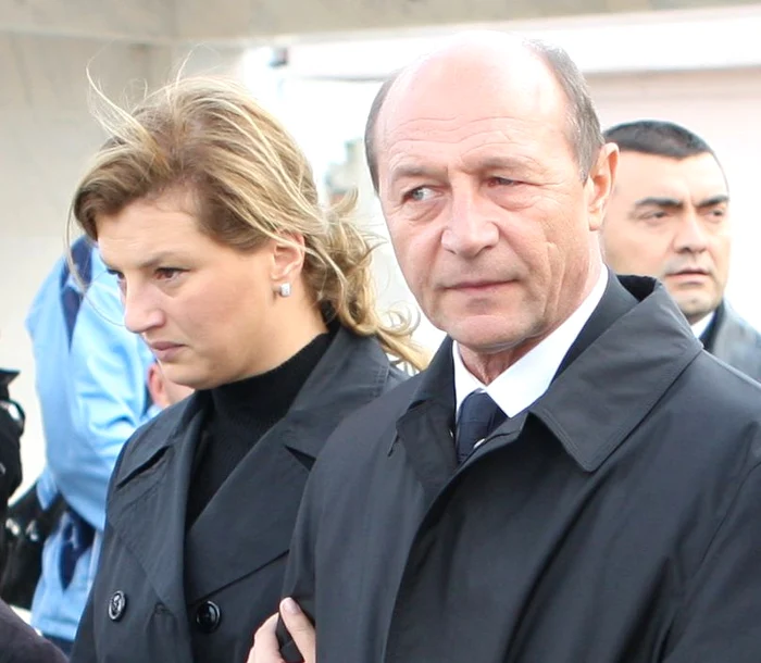
    Ioana Băsescu şi Radu Pricopfoto: Ziuanews.ro  
