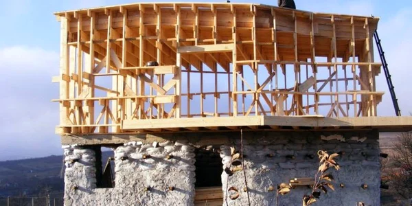 casa ecologică Iaşi