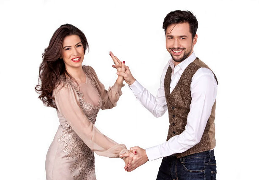 
    Alex Constantin şi Diana Bart  