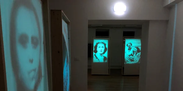 Expo 1 jpg