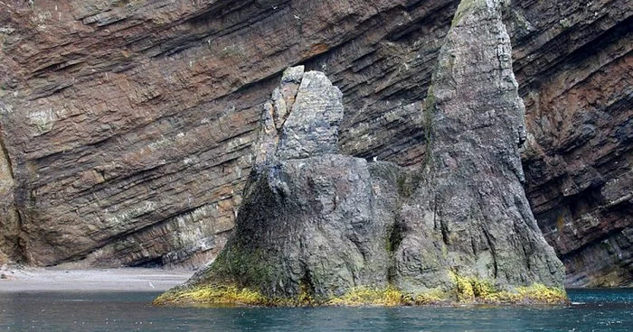 insula bjørnøya foto commons.wikimedia.org