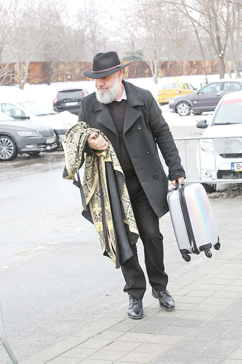 Slujba a fost ţinută de preotul Adrian Singurov