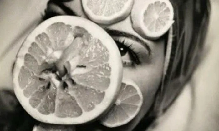 FOTO 15 metode de înfrumuseţare ciudate, folosite în anii 1930 '40 jpeg
