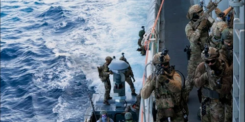 interventi trupe speciale americane petrolier rusesc/FOTO:X