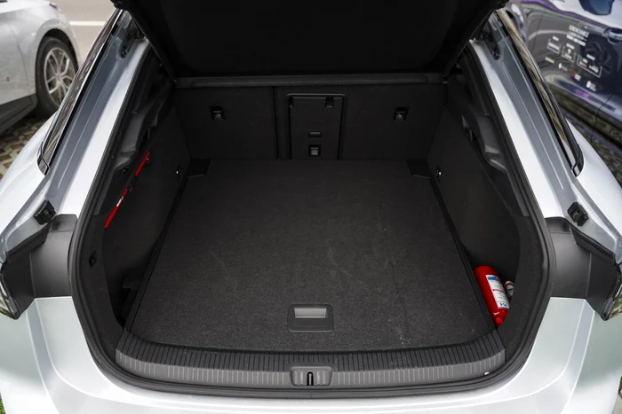 VW ID.7 oferă un portbagaj cu un volum de 532 litri Foto - Autocritica