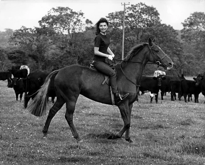 Jackie Kennedy a avut o viaţă amoroasă tumultoasă ( Foto: Profimedia)