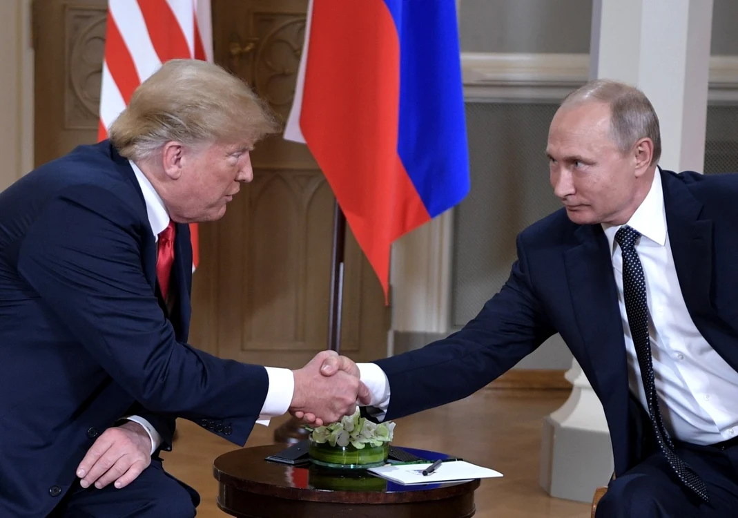 Donald Trump şi Vladimir Putin un discurs comun privind războiul din Ucraina. Foto Profimedia