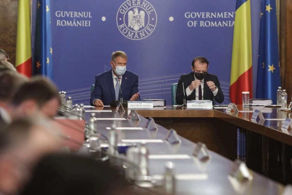Şedinţă Guvern pentru adoptarea memorandumului privind proiectul România Educată / Florin Cîţu, Klaus Iohannis - 14 iul 2021 / FOTO Inquam Photos / Octav Ganea