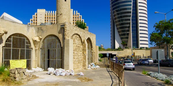 Moscheea Masjid Al Saghir  Haifa, Israel FOTO Shutterstock jpg