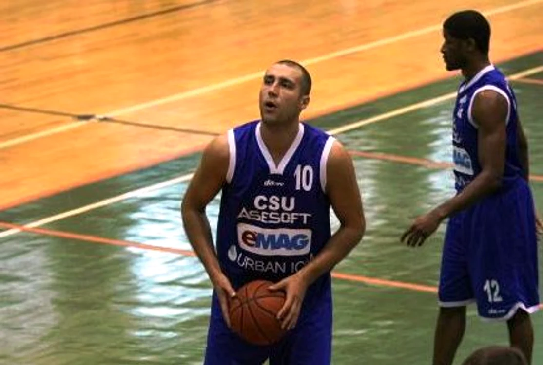 
    Catalin Burlacu  