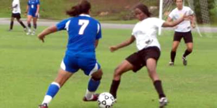 fotbal feminin