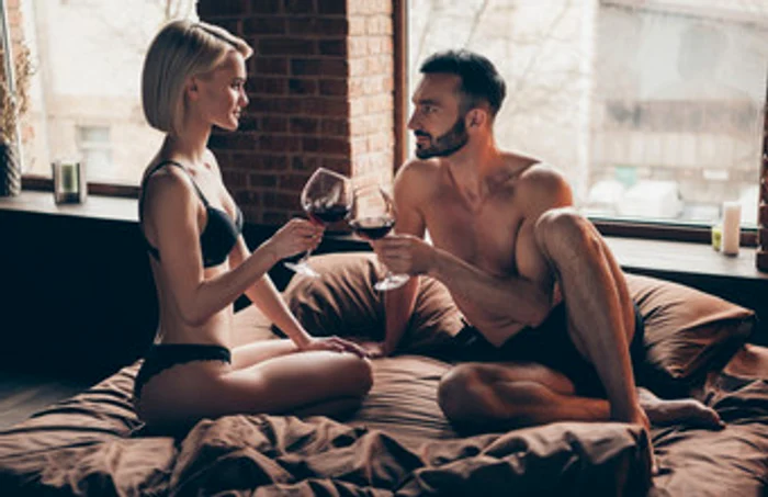 
    Făcând sex fără implicaţii nu te consumi în legătură cu prestaţia ta şi totul decurge mult mai naturalfoto: 123RF  