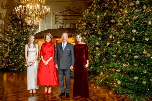 Regele Philippe al Belgiei și Regina Mathilde, cu Prințesa Elisabeta și Prințesa Eleonore la Concertul regal de Crăciun 2024  