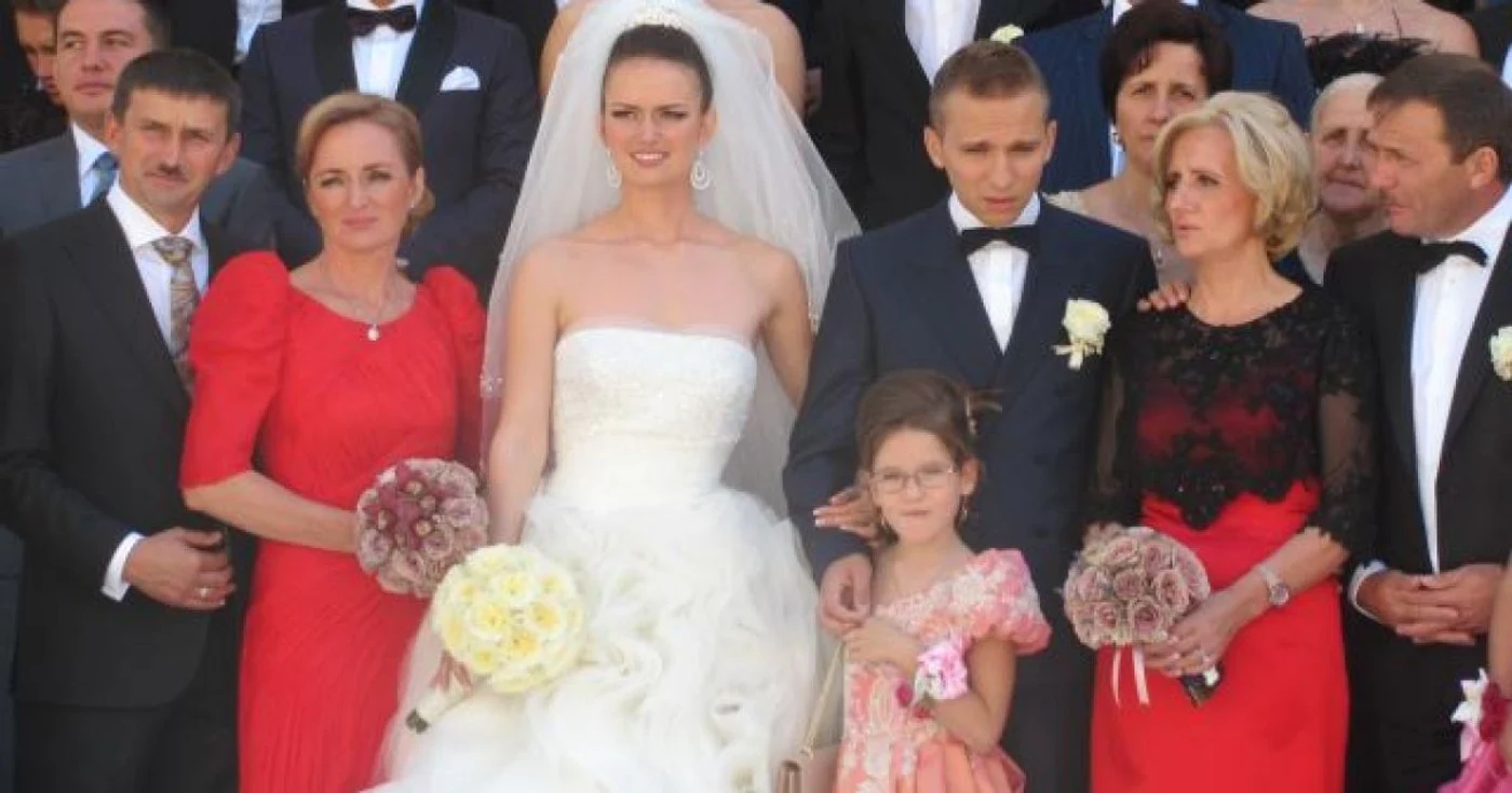 Dumitru si Denisa alaturi de parintii lor