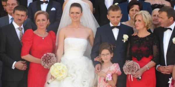 Dumitru si Denisa alaturi de parintii lor
