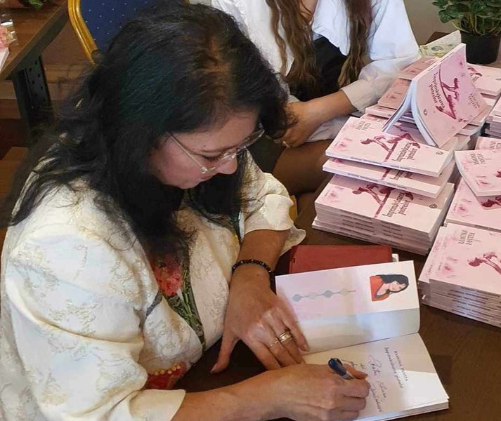 Meseria ca binecuvântare. Povestea Ramonei Pantea, un psihoterapeut pasionat de poezie: „E limba mea maternă”