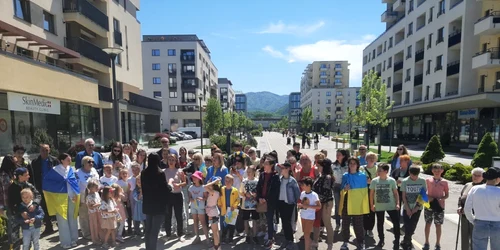 Ucrainenii refugiaţi la Braşov au cântat pentru pace FOTO Ioan Buciumar