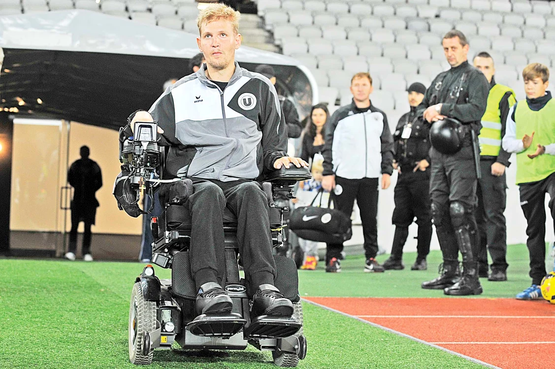 
    Neşu este, din  septembrie 2014,  analistul video  al echipei „U” ClujFOTO: Mediafax  
