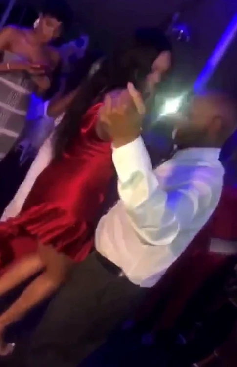 Rihanna obişnuieşte să meargă cu bunicul de 90 de ani la dans în discotecă