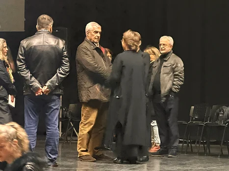 Fostul premier Călin Tăriceanu la priveghiul lui Iulian Vrabete