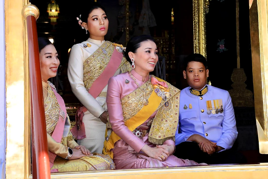 Copiii Regelui Thailandei Rama X profimedia 0431007712 jpg