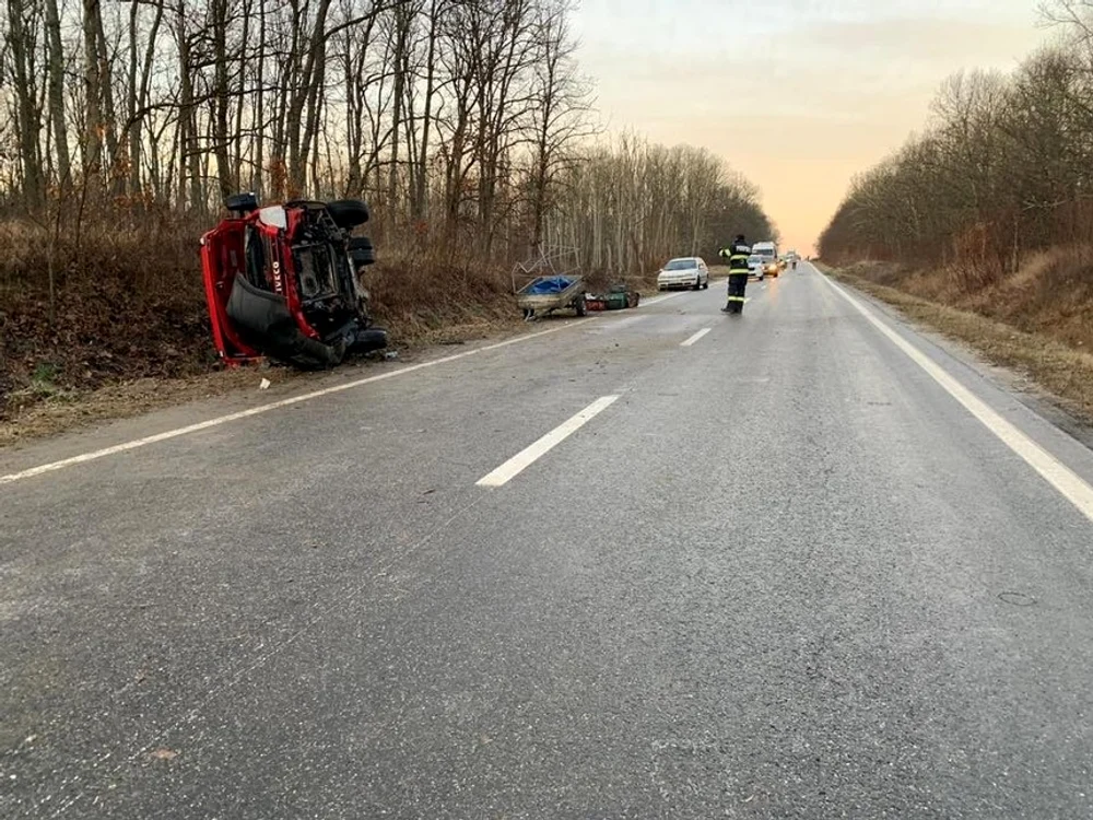 
    Șase accidente rutiere au avut loc, joi dimineaţă, în judeţul TimişFOTO: Facebook/Lugoj.info  