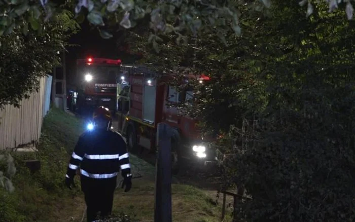 Locuința din Vaslui a ars în totalitateFoto: adevarul.ro