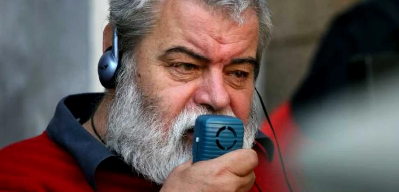Radu Gabrea a debutat în 1969 cu filmul „Prea mic pentru un război atât de mare“, premiat un an mai târziu la Festivalul de la Locarno