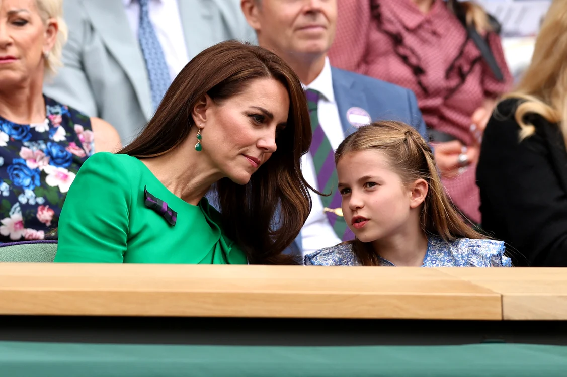 Prințesa Charlotte la Wimbledon alături de fratele George și părinții lor (8) jpg