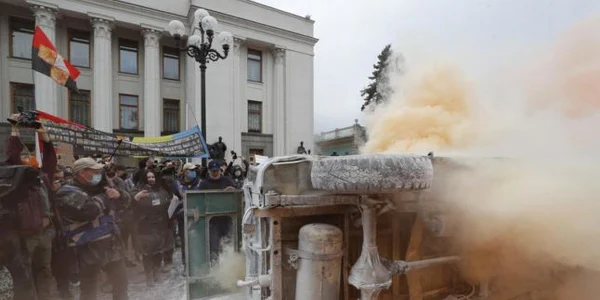 Protest anti politie la Kiev FOTO EPA-EFE