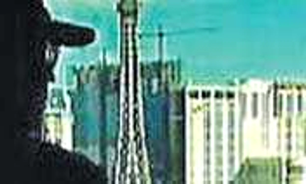 Misteriosul bărbat a refuzat să-şi arate chipul în faţa presei