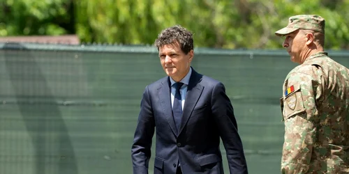 presedintele romaniei nicusor dan foto facebook jpg