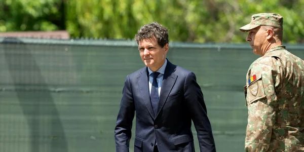 presedintele romaniei nicusor dan foto facebook jpg