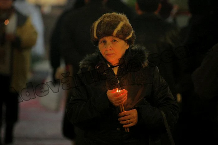 Braşovenii au luat Lumina Sfântă