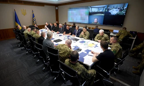 zelenski, intalnire comandati armata jpg